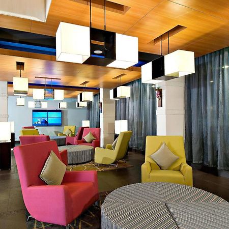 Aloft Bengaluru Whitefield Hotell Exteriör bild
