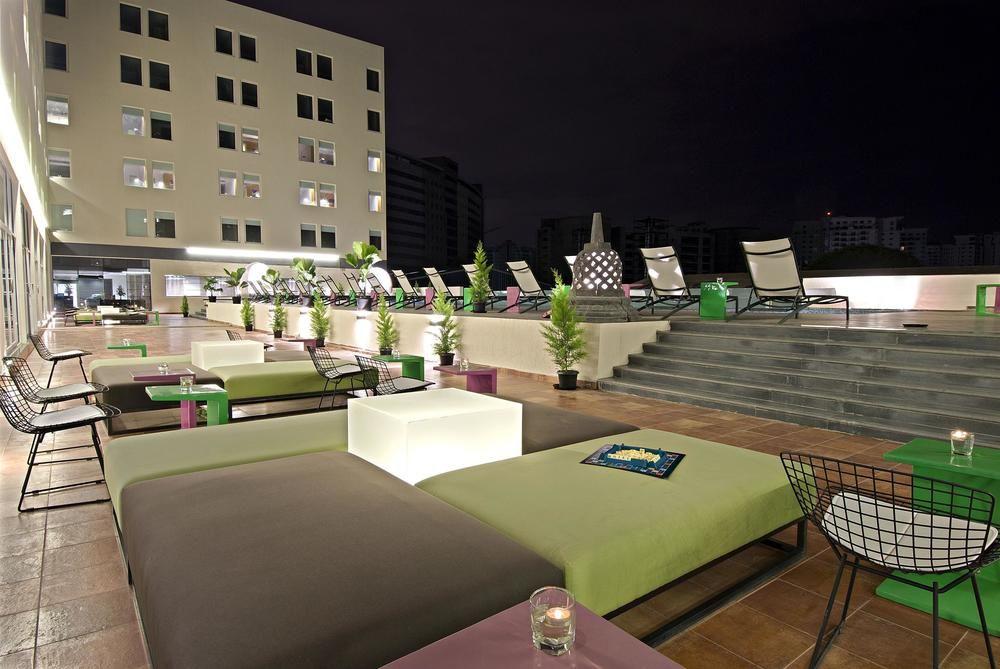 Aloft Bengaluru Whitefield Hotell Exteriör bild