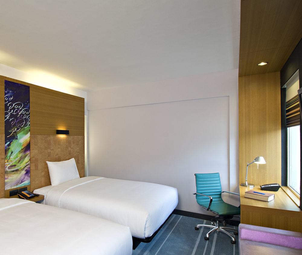 Aloft Bengaluru Whitefield Hotell Exteriör bild