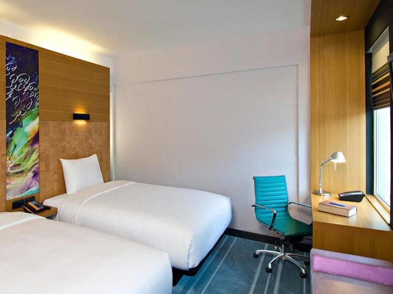 Aloft Bengaluru Whitefield Hotell Exteriör bild