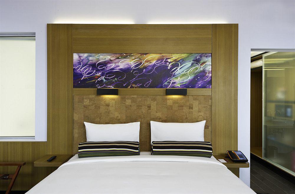 Aloft Bengaluru Whitefield Hotell Exteriör bild